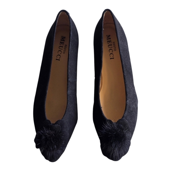 Sesto Meucci Suede Ballerina Slip On Pumps 8 Black Women Rabbit Fur Pom … - Picture 1 of 16